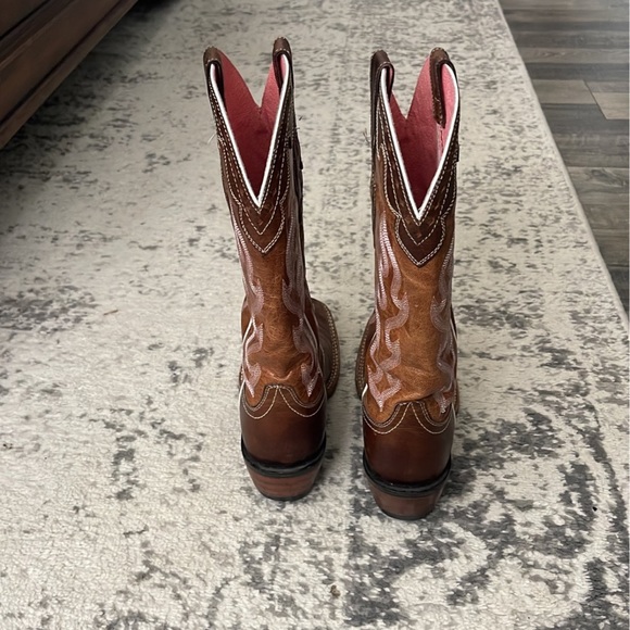 Ariat cowboy boots - Picture 5 of 5